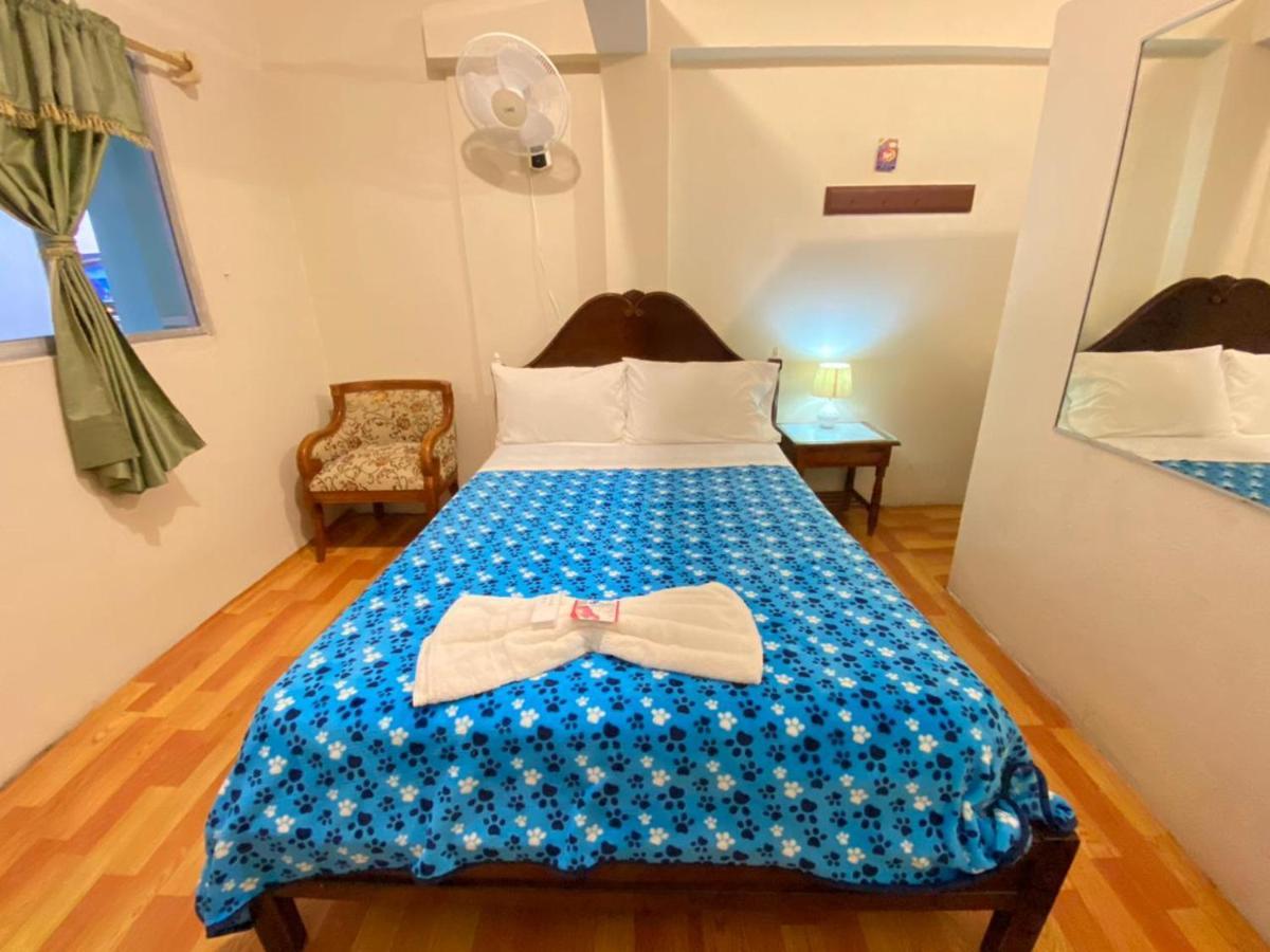 Historico Hostal Elizabeth Puerto Ayora  Dış mekan fotoğraf