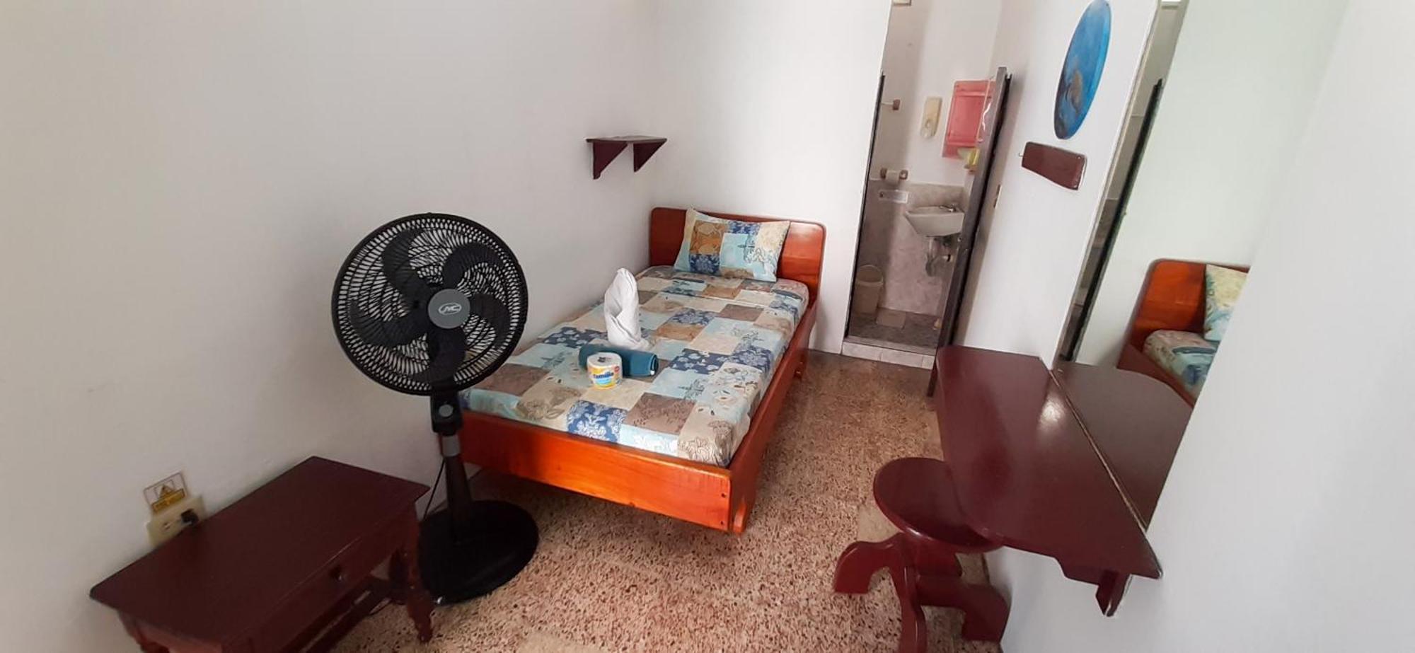 Historico Hostal Elizabeth Puerto Ayora  Dış mekan fotoğraf